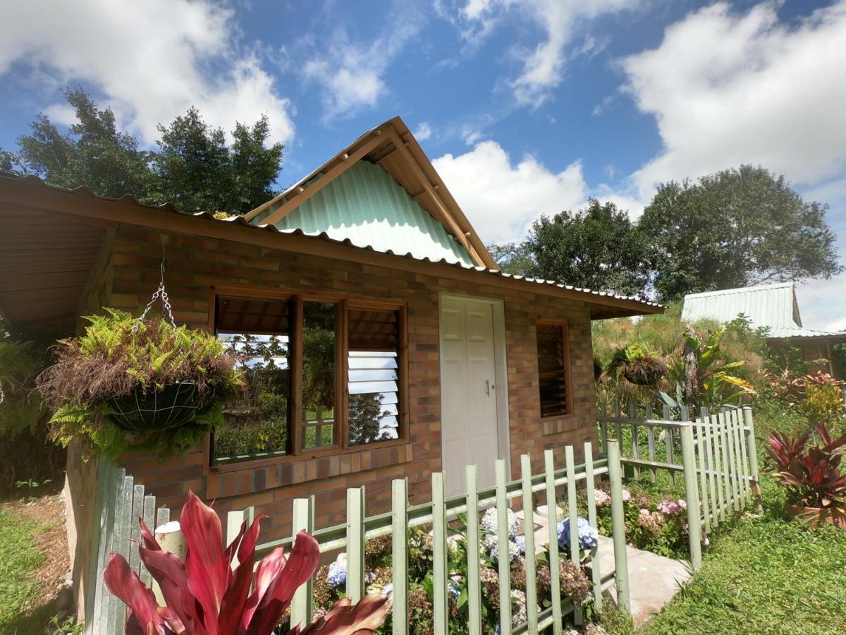 Tribu Ecohostal Los Santos  Ngoại thất bức ảnh