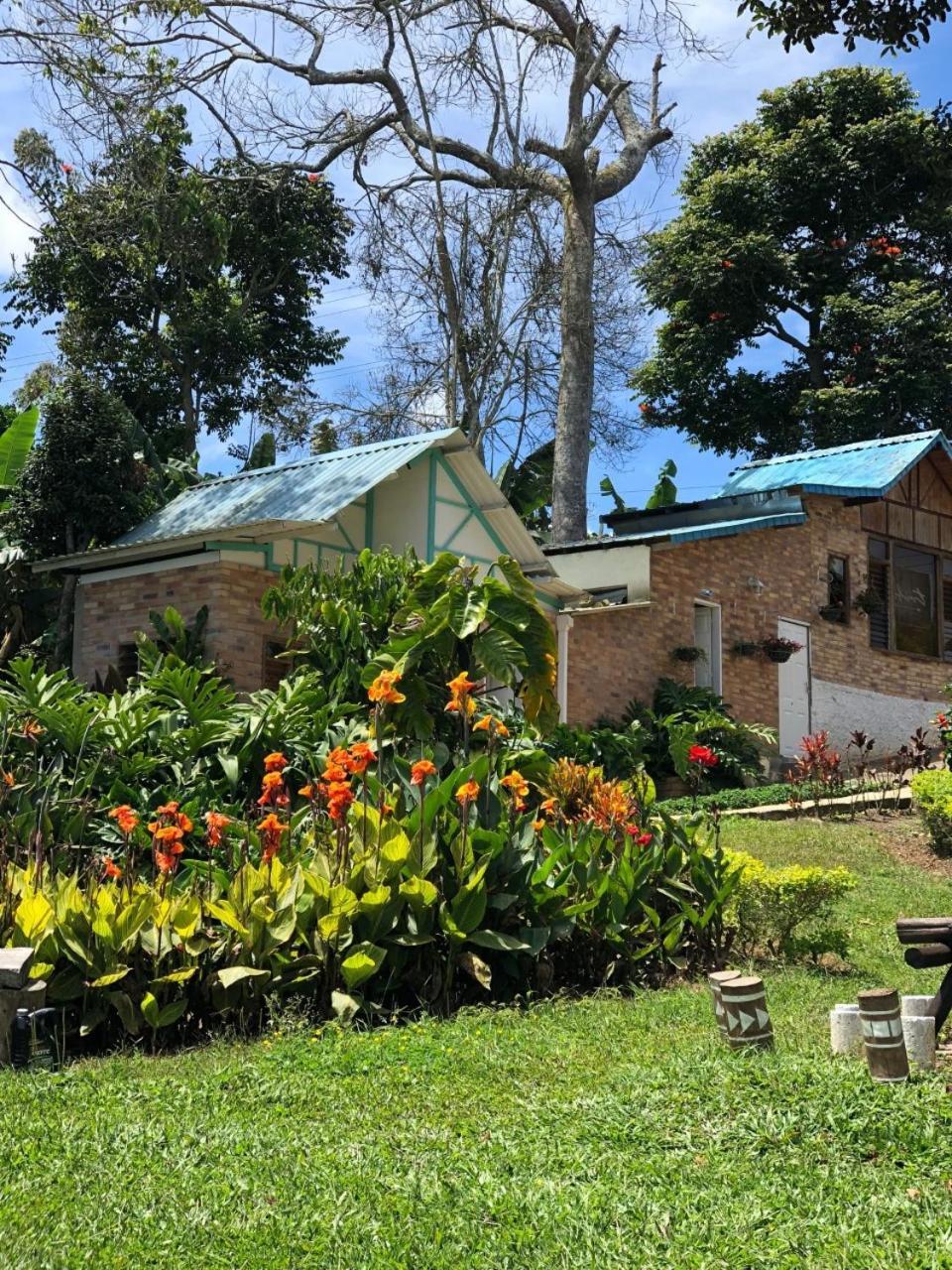 Tribu Ecohostal Los Santos  Ngoại thất bức ảnh